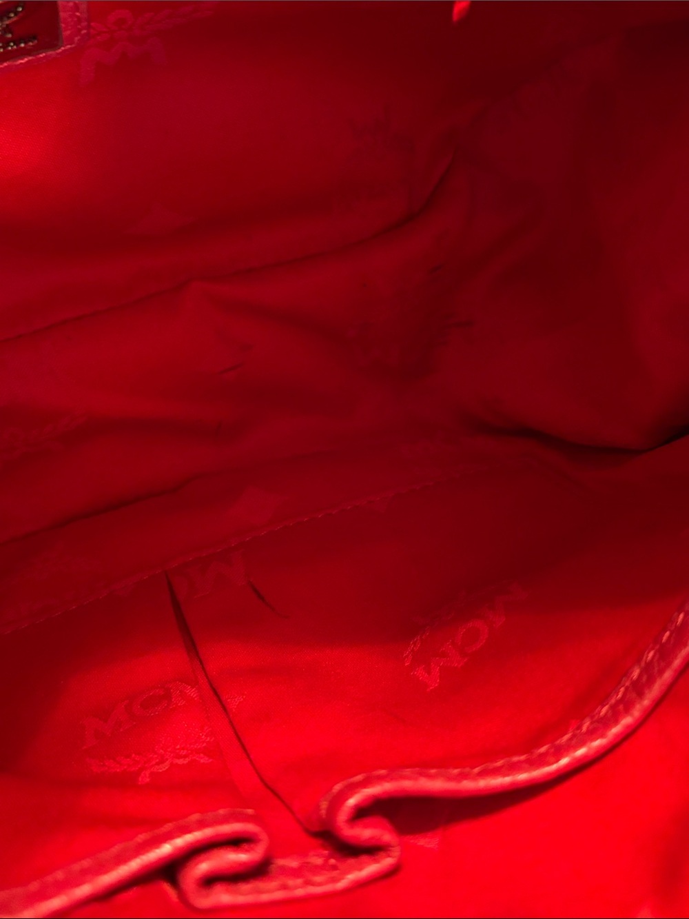 MCM Red Pebbled Leather Drawstring Bucket Shoulder Bag GUC ❤️‍🔥 w/ COA - Picture 9 of 12